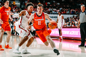 Joe Girard III, who averages 15 points per game for Clemson, returns to face his alma mater Syracuse on Feb. 10.